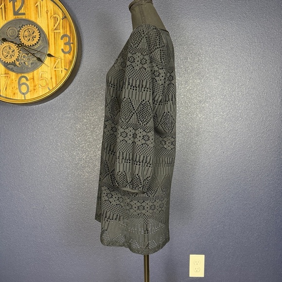 Ralph Lauren Black Crochet Style Tunic Top, Size Medium - Picture 2 of 7